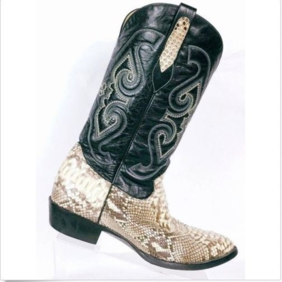 corral snakeskin boots